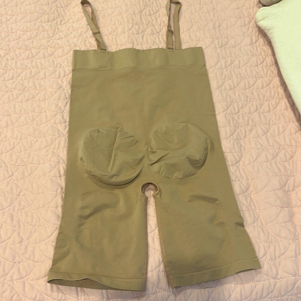 Body shaper XL